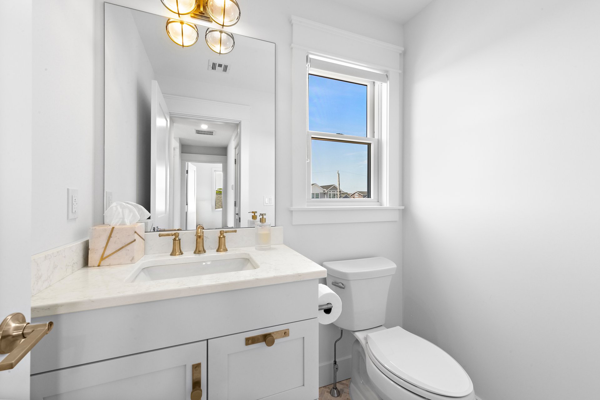 1110 S Beach Avenue, Beach Haven