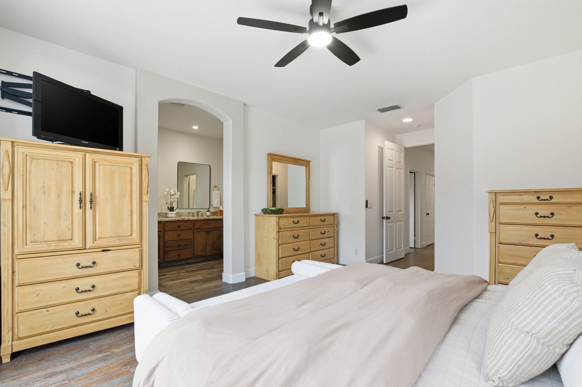 670 Hubbs Court, Benicia 