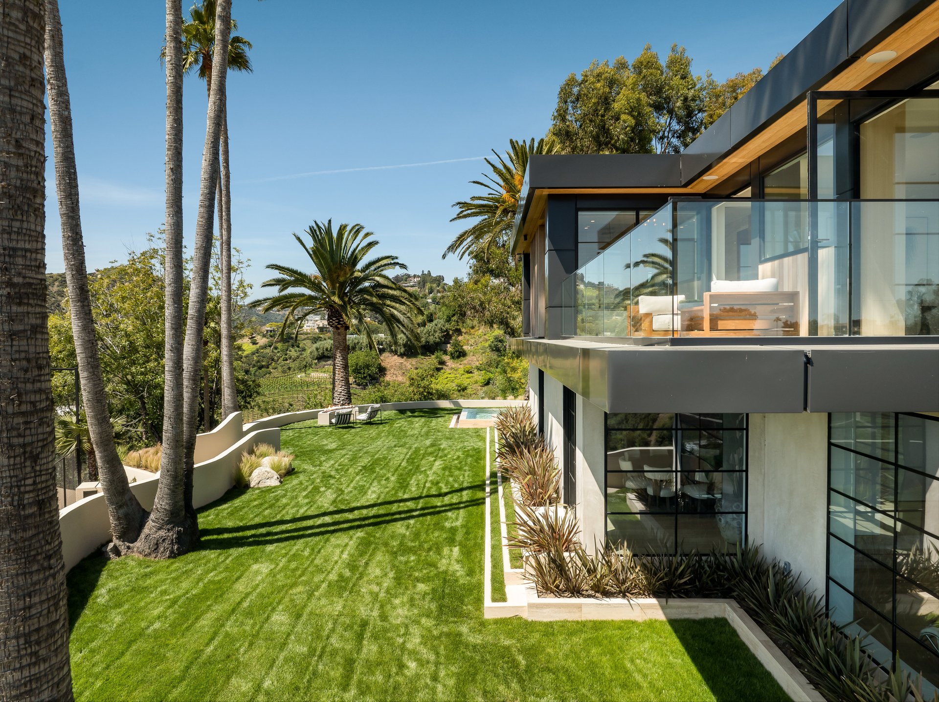 879 Linda Flora Dr, Bel Air