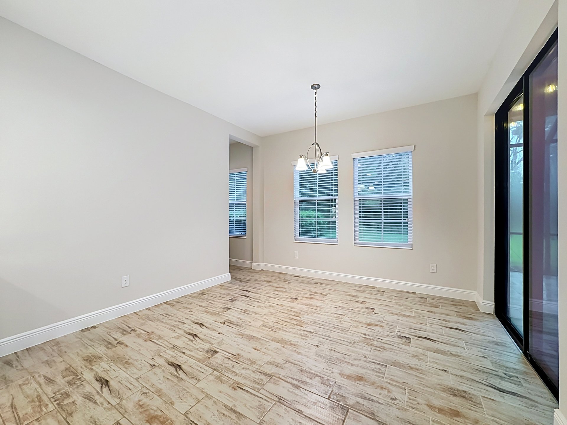 Move-In Ready Pelican in Hawkstone — No Builder Wait, $40K in Upgrades