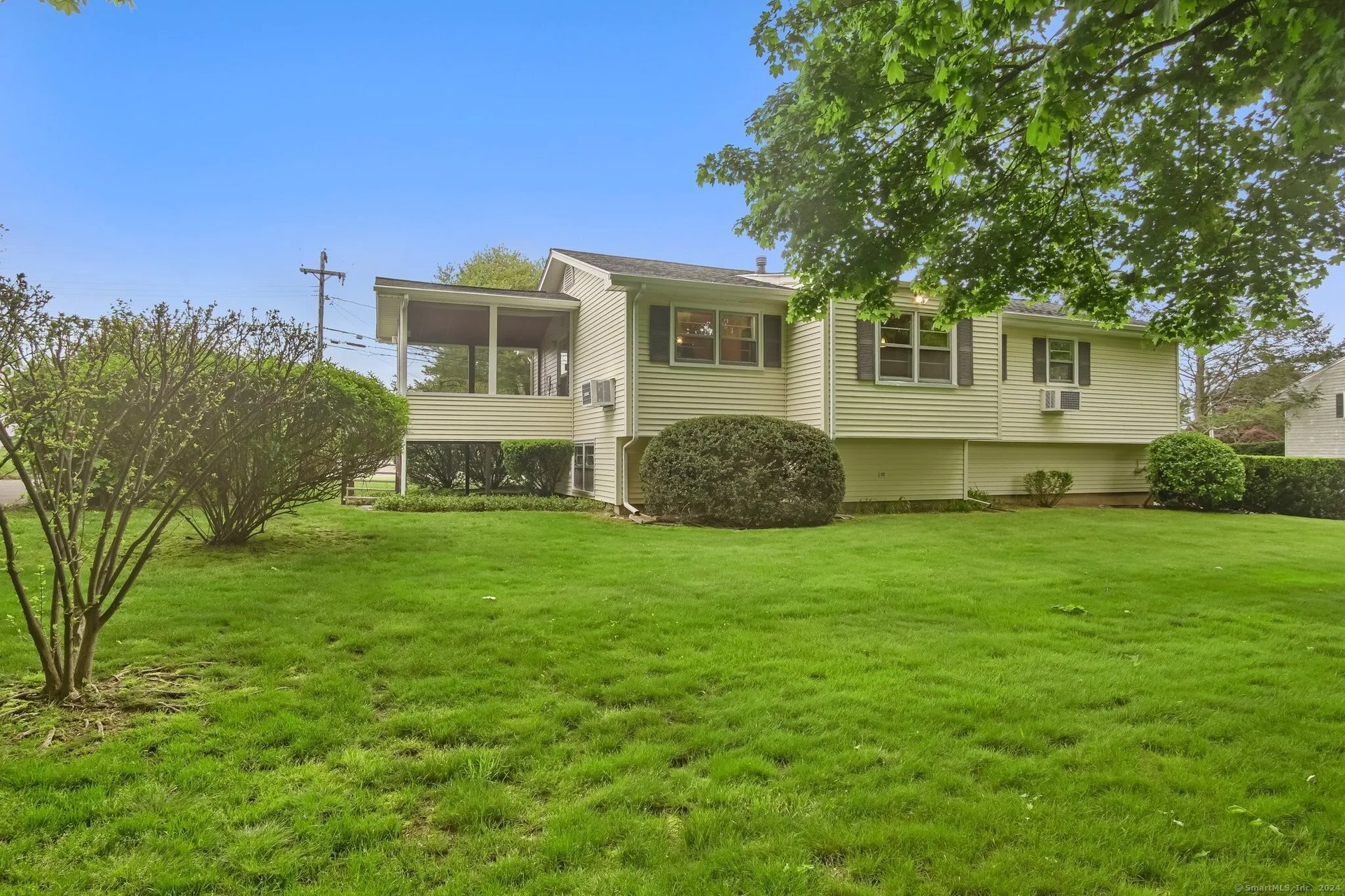 5 Waterbury Road