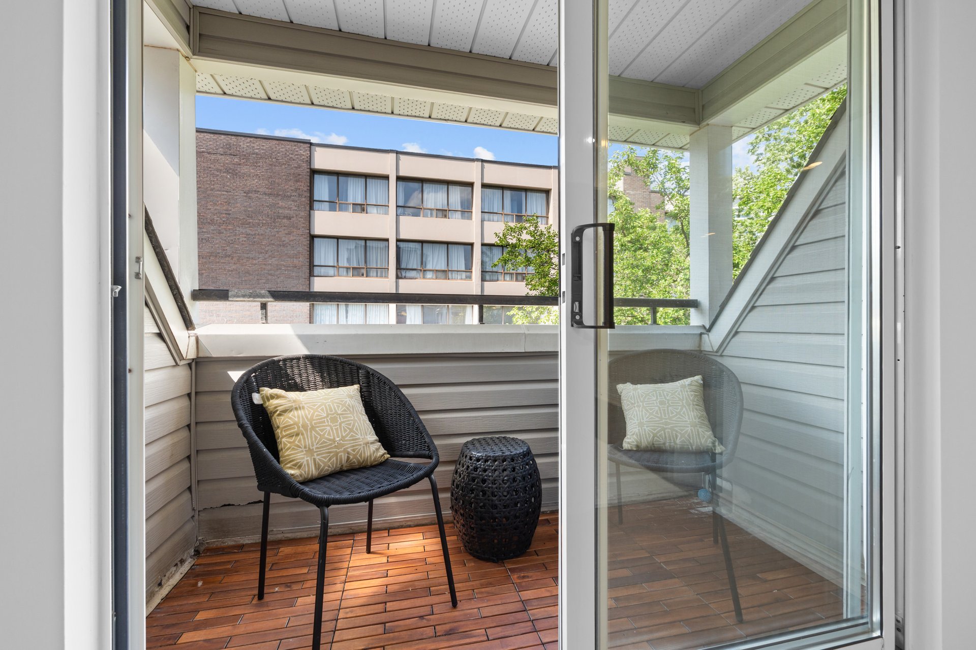 217 St George Street Suite 54