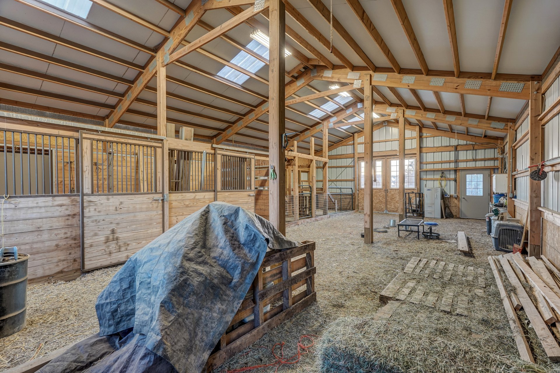 4255 Arrowhead Drive