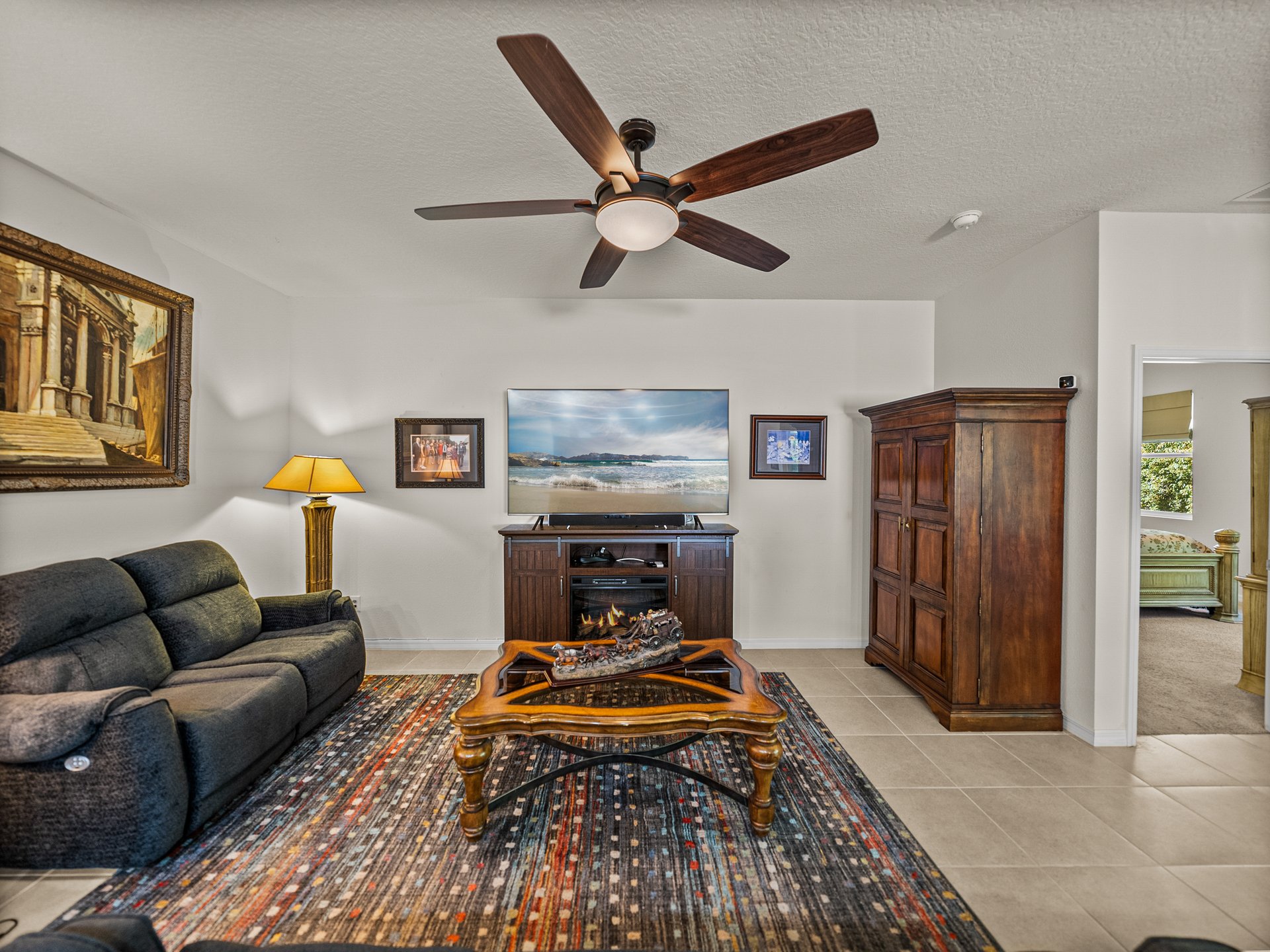 12669 EASTPOINTE DR