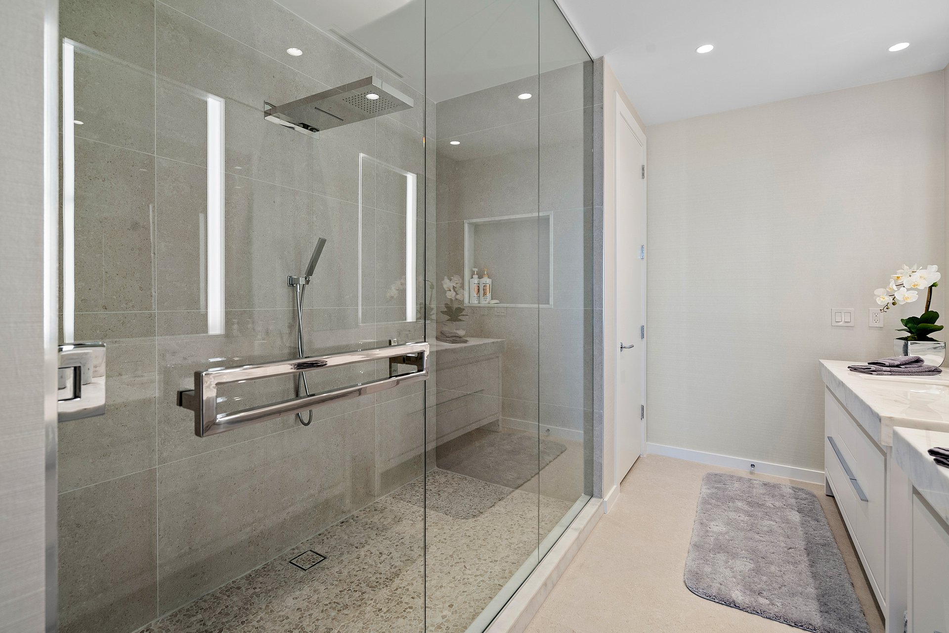 200 SE Mizner Blvd #809