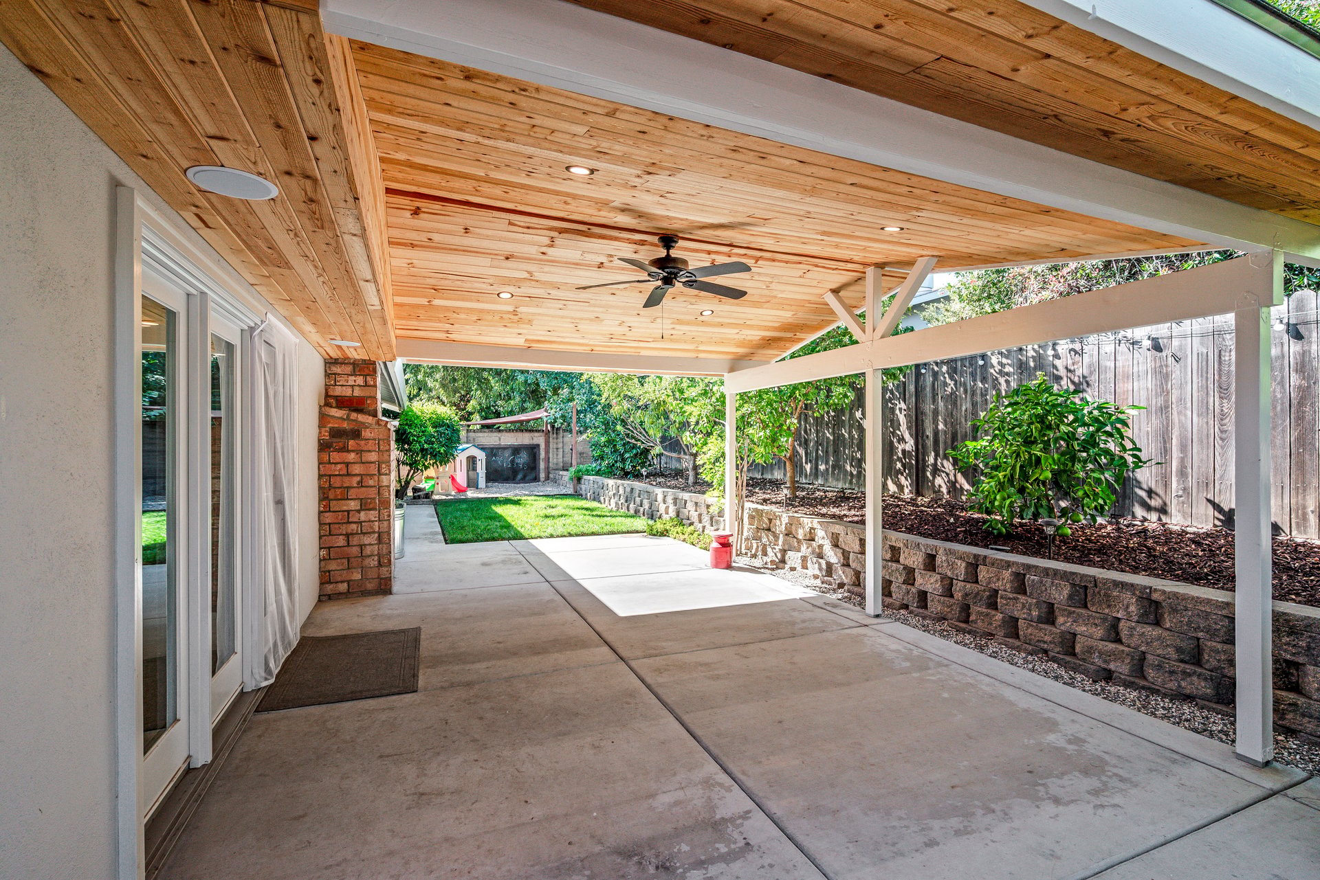 5021 Waterbury Way