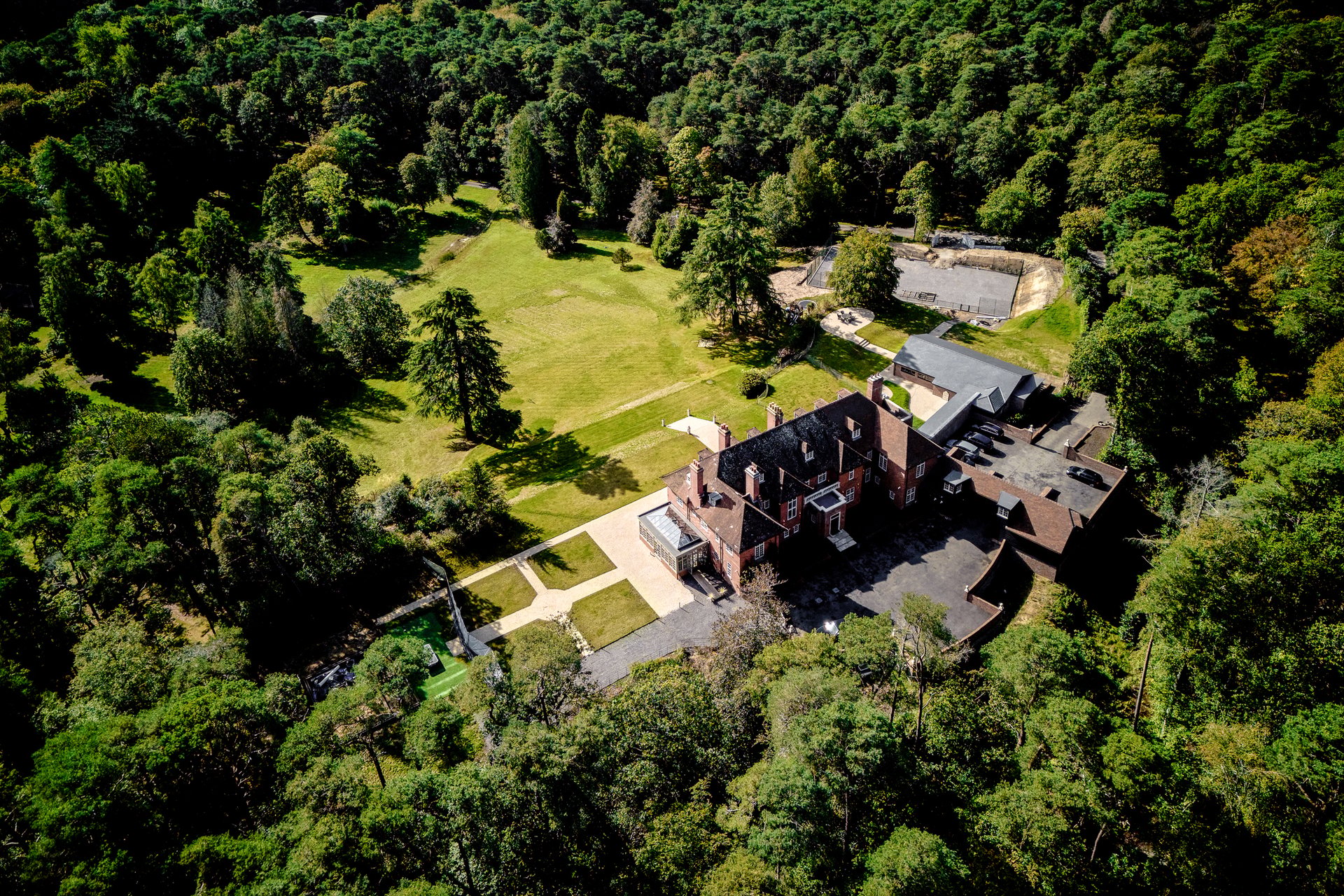 Frensham Park Manor