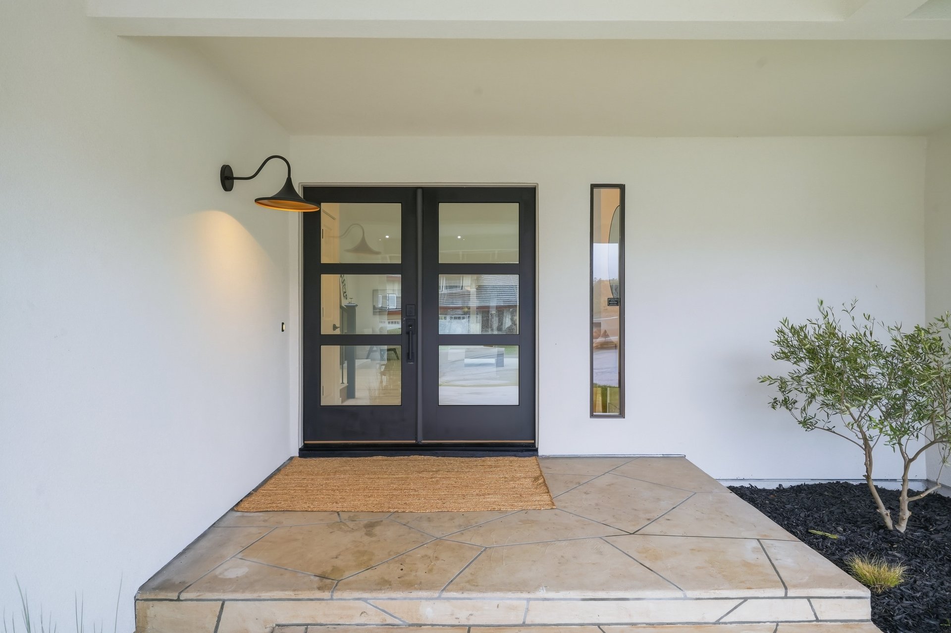 1044 Geronimo Ct