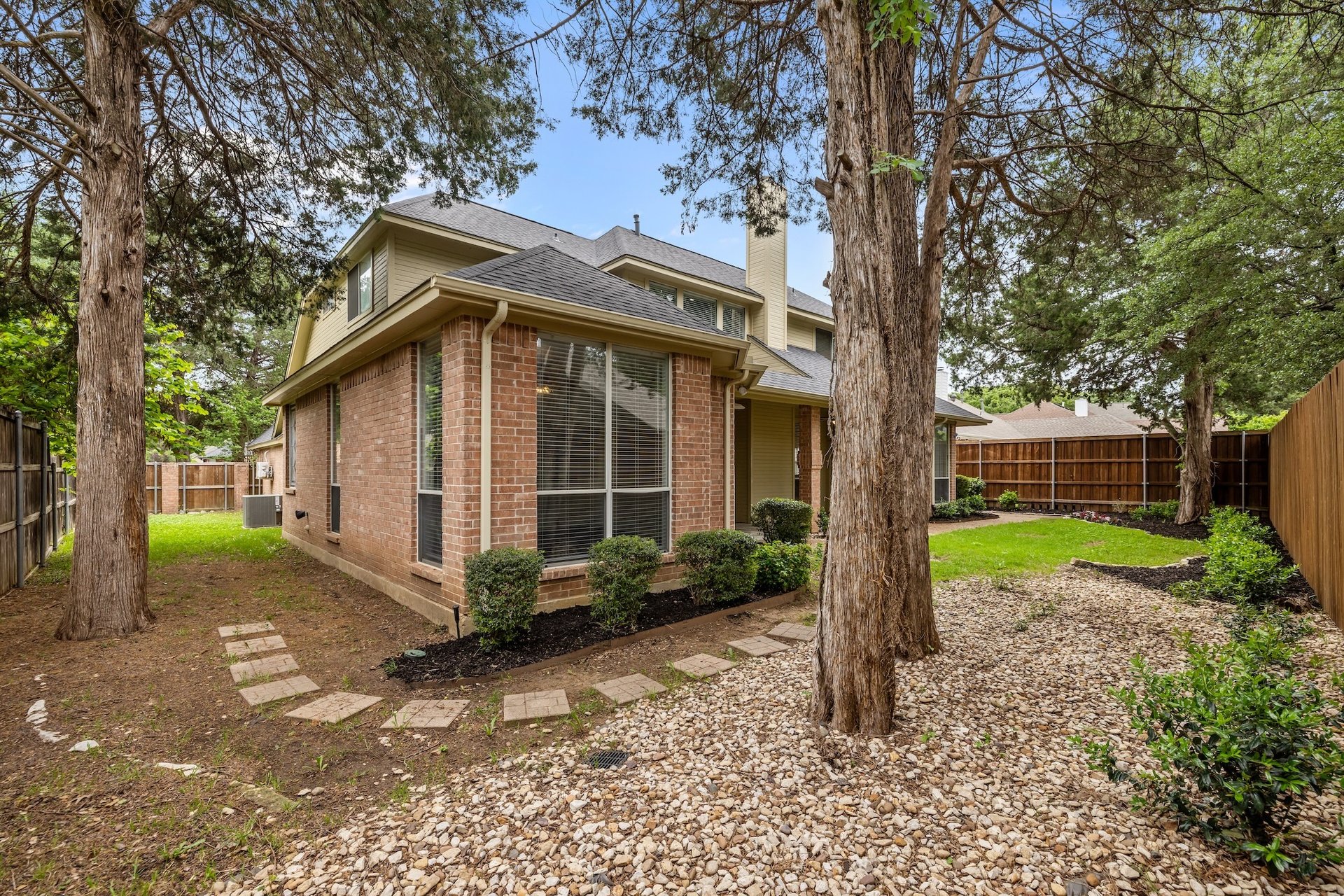 2 Treewood Court