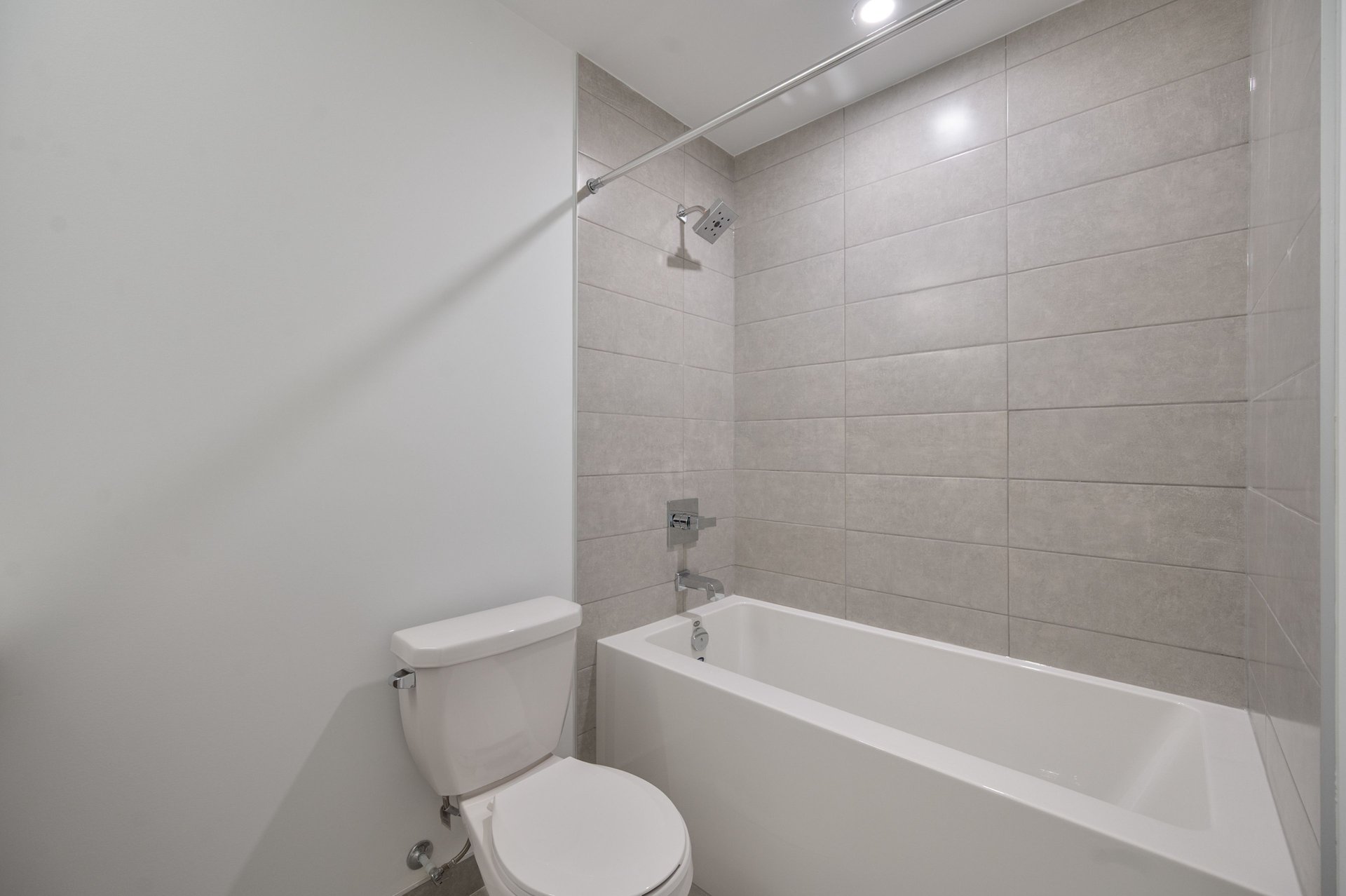 15 Richardson Street Unit:612