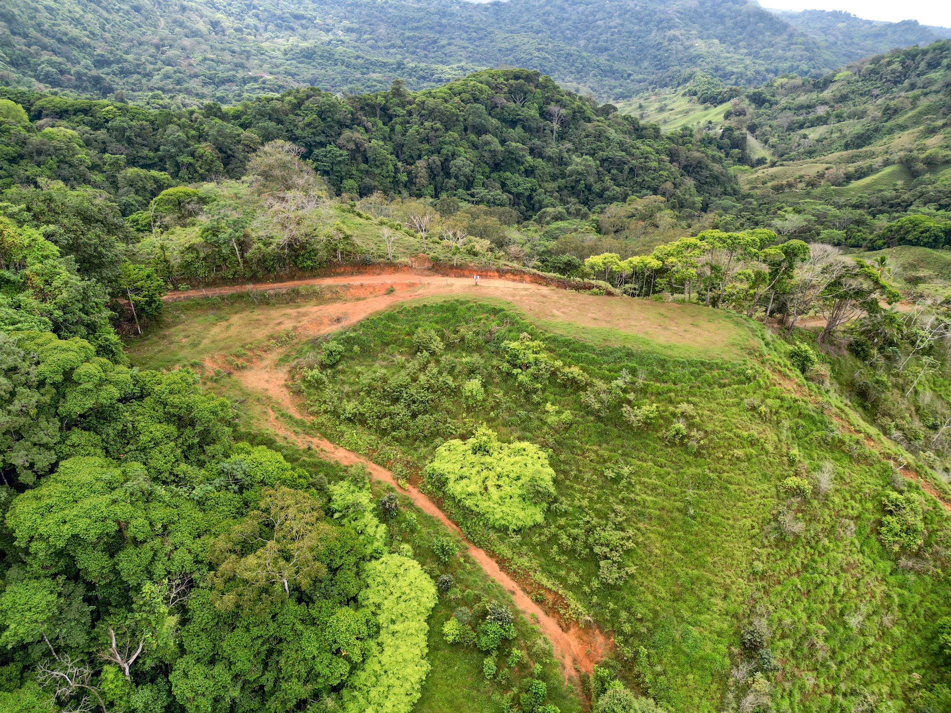 59.35 ACRES- Ocean And Mountain View Land, 6 Building Areas, Legal Water, Public Road, 20min From Beaches!!!