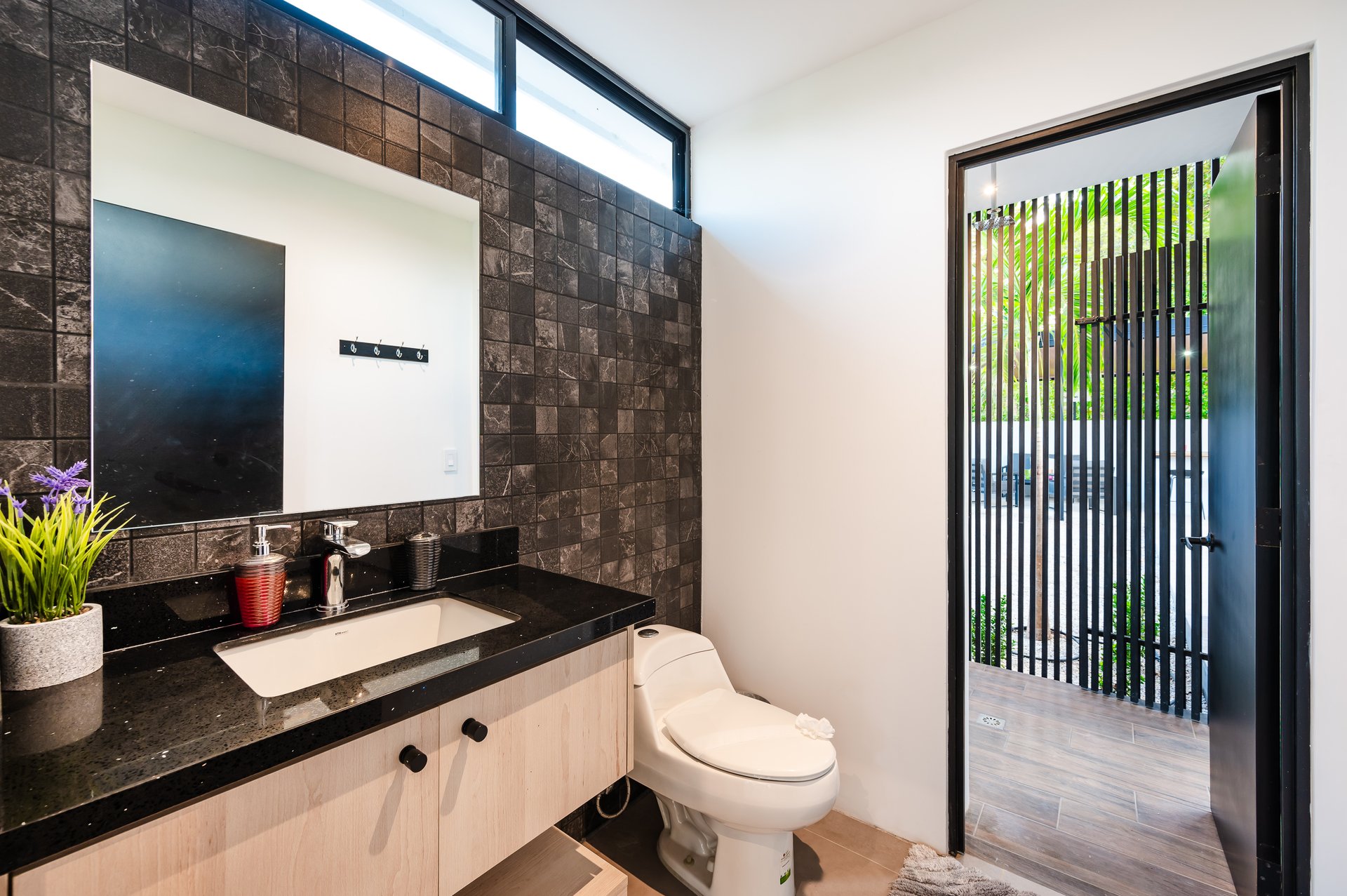 V-Kaza Oriol | Exclusive Modern 2-Bedroom Villa Steps from Playa Conchal