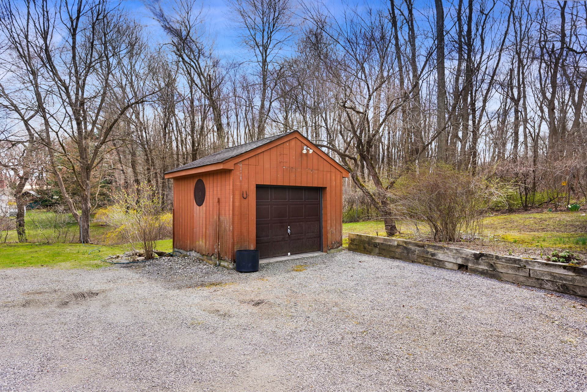 21 Vinton Avenue