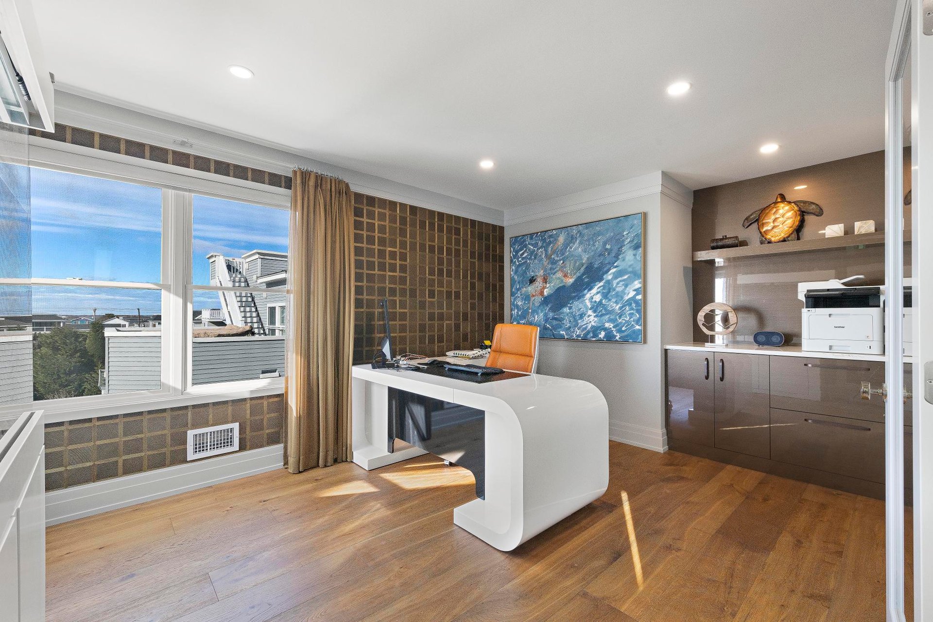 2215 Ocean Ave