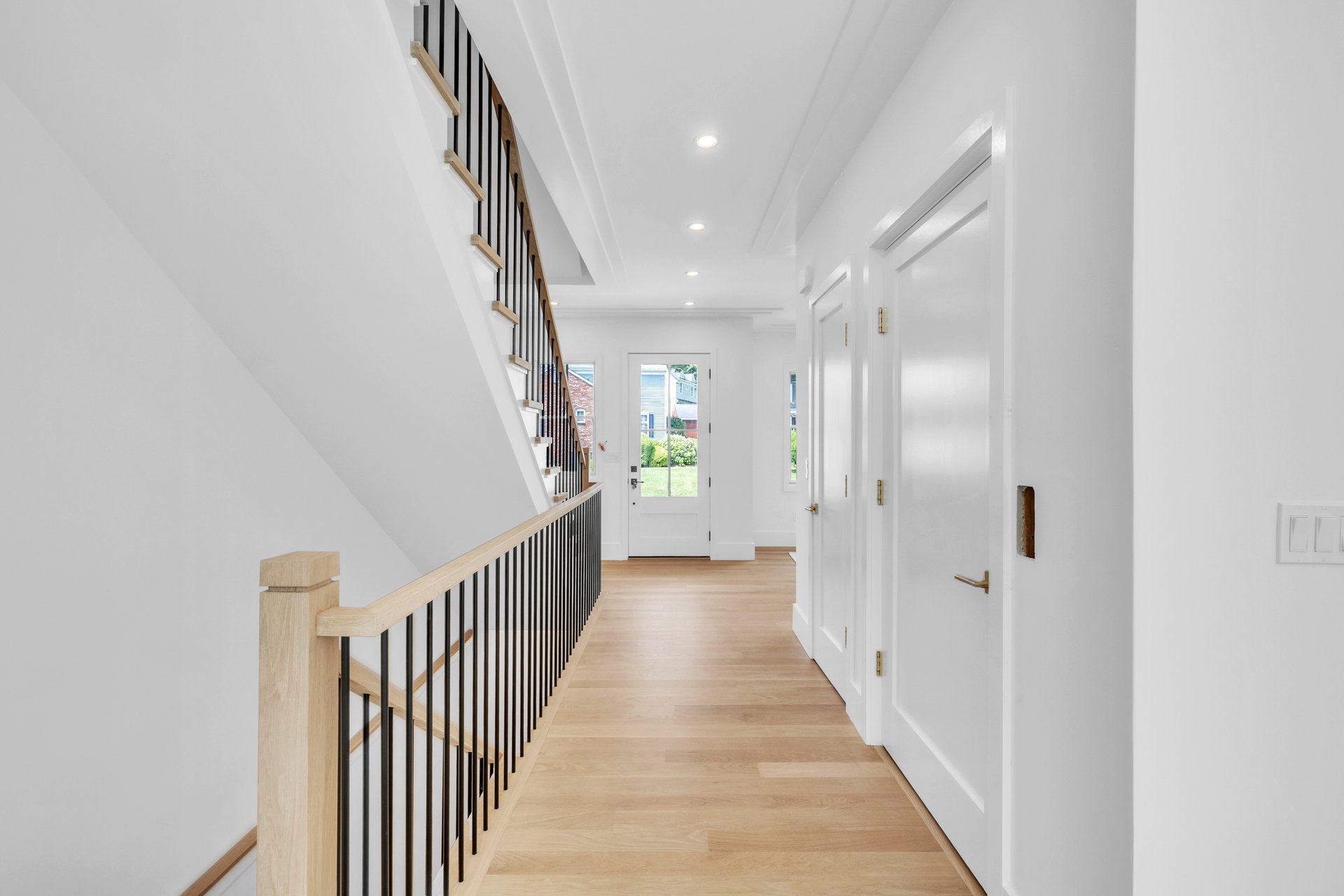 East Ave, Unit A