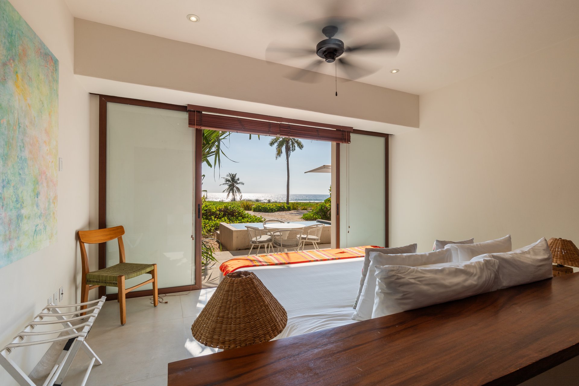 Marea Beachfront Villa I55