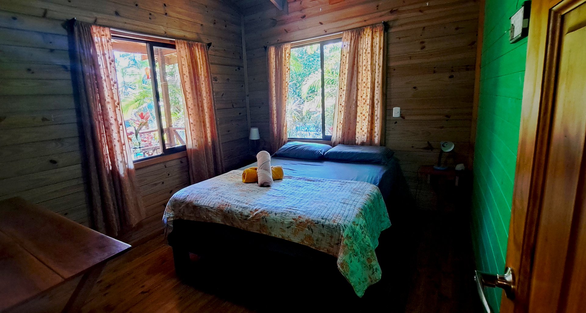 8 Cabinas with Swimming Pool on Lush Jungle Property | Uvita