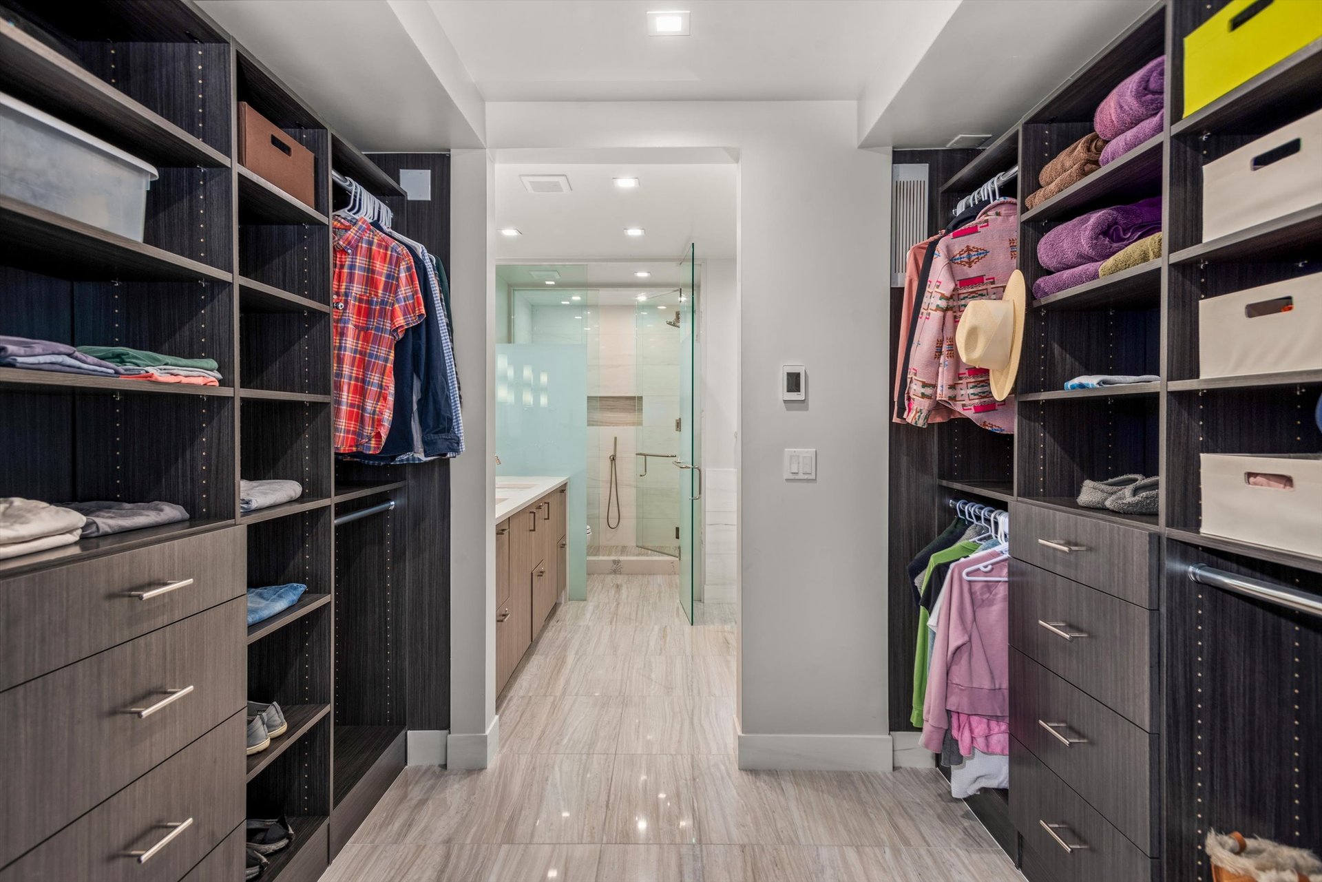 Aspen Core Luxury: Walk to the Gondola from this Spacious Townhome