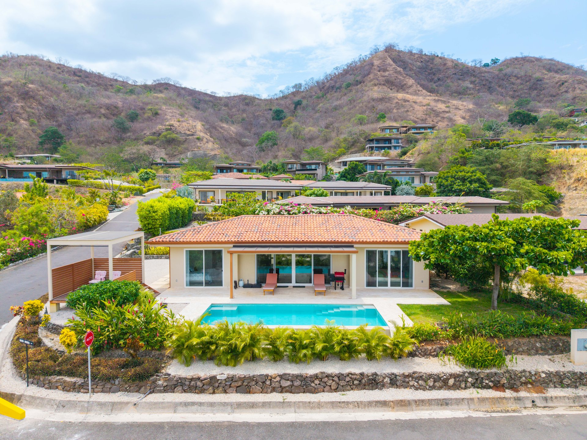 Casa Sunshine | Happy Home w/ Private Pool, OV Pavilion in Gated Community w/ Tons of Amenities!