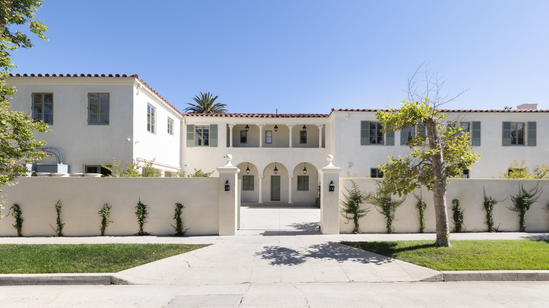402 S Las Palmas Ave, Hancock Park