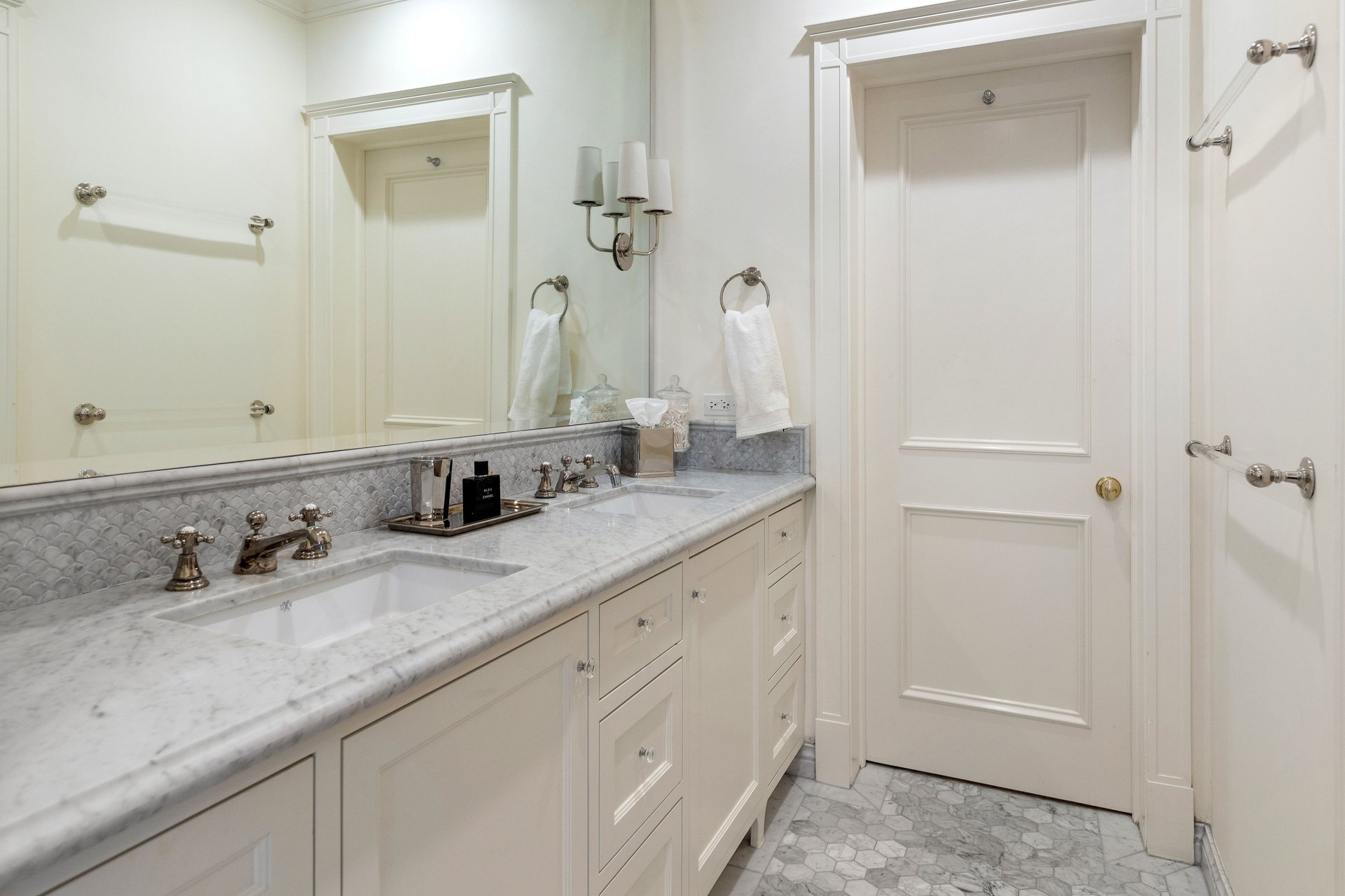 Timeless Full-Floor Residence