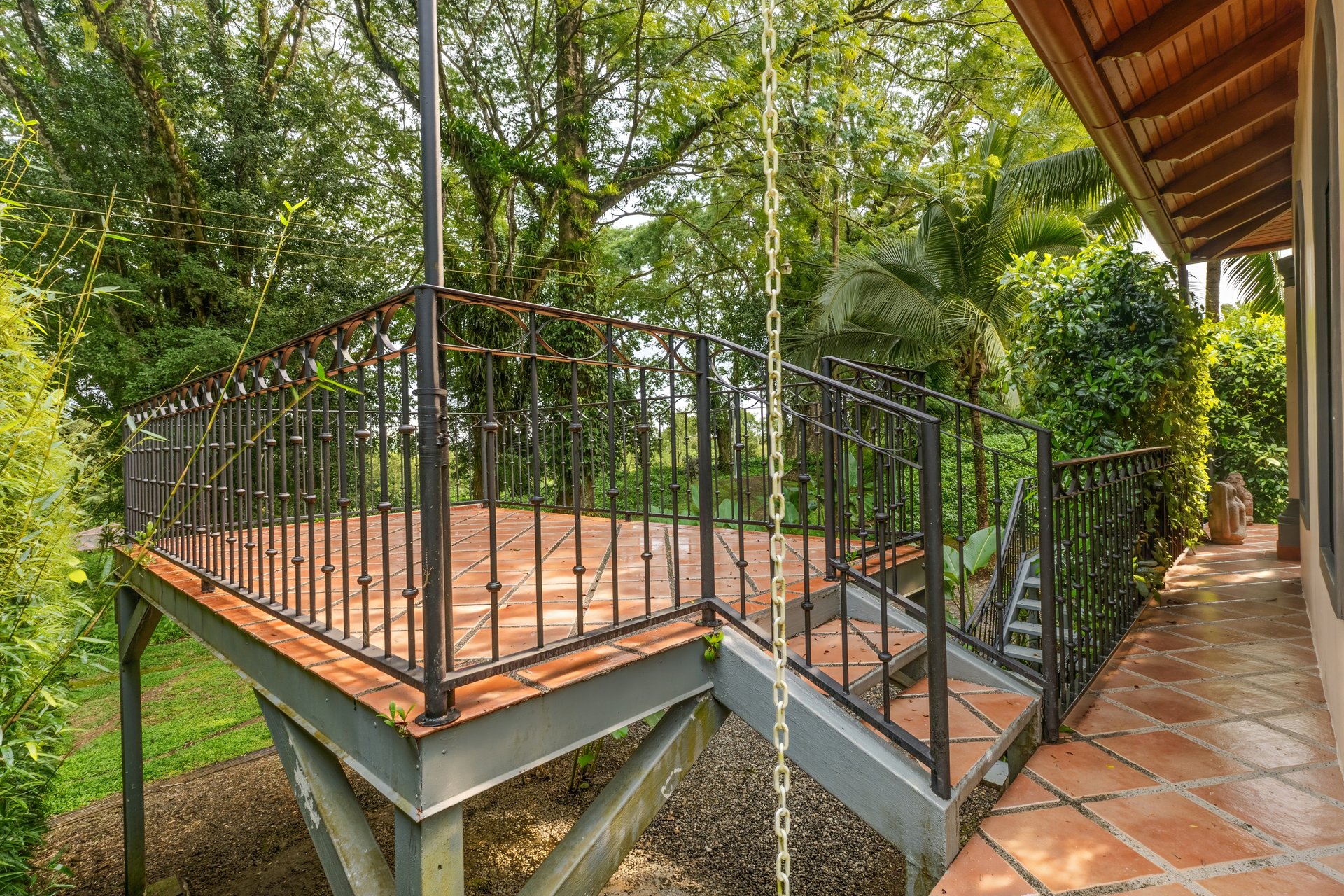 Ojochal Tropical Retreat | 4 Ensuite Bedrooms, Pool & Outdoor Living