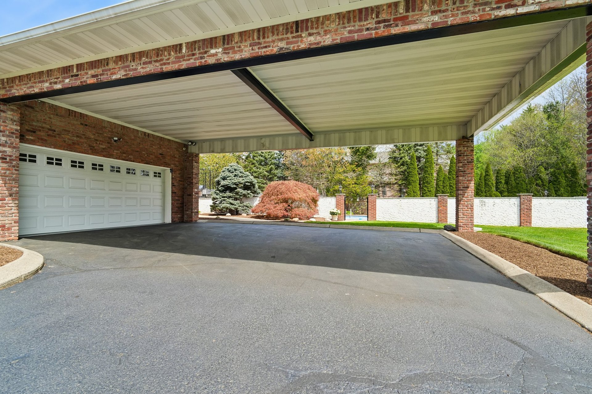 35 Grandview Avenue