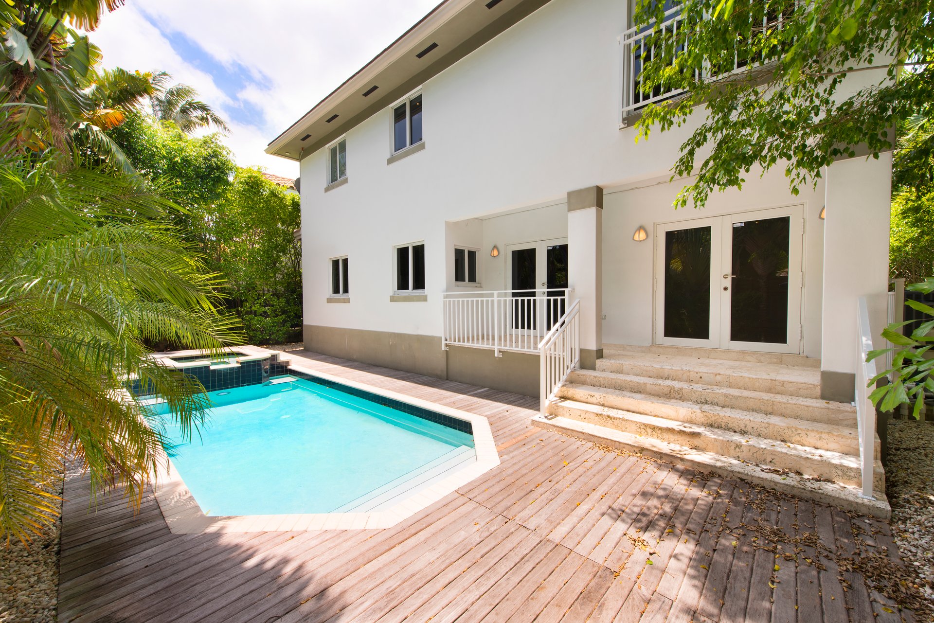 4415 N Bay Rd