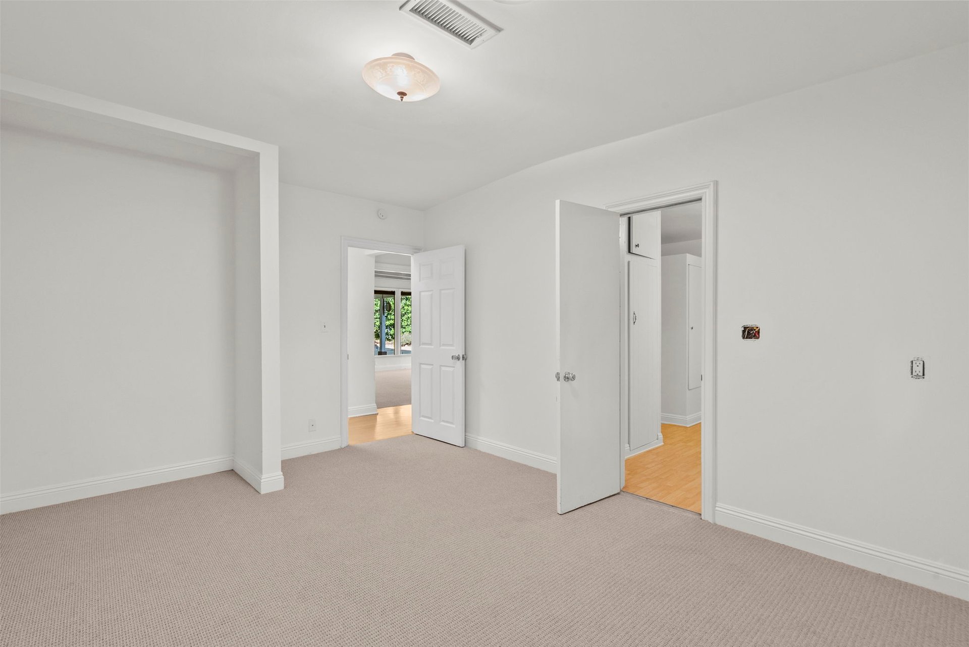 6022 Elba Pl
