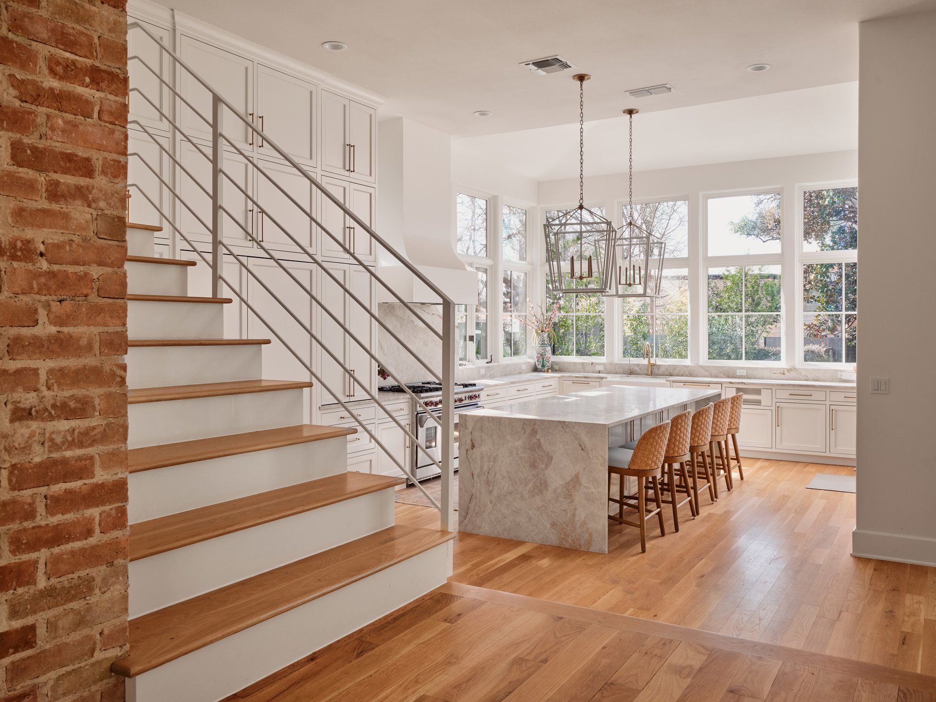 2107 Bridle Path