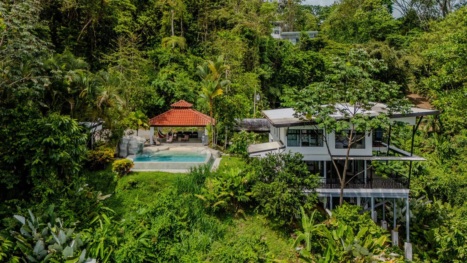 Casa La Roca, Whale's Tail 3 Bedroom Home In Uvita!