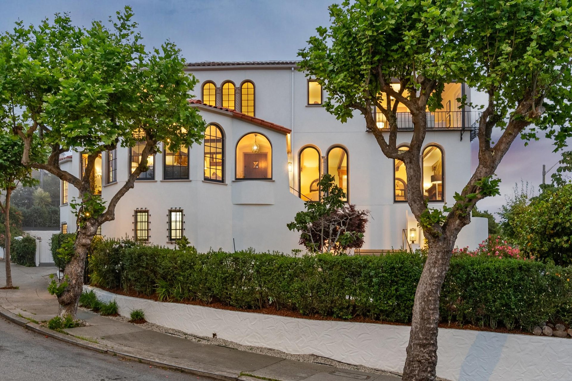 Multiple Offers! 299 Maywood Drive | Monterey Heights