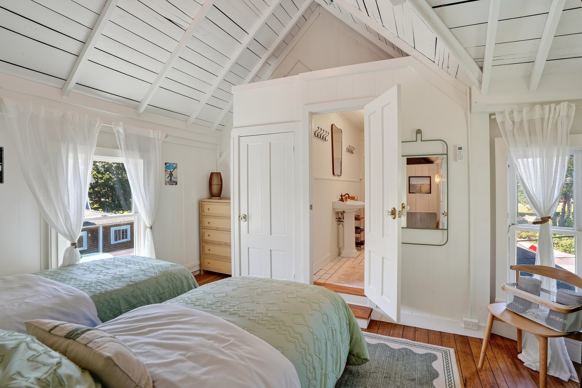 Oak Bluffs Rental