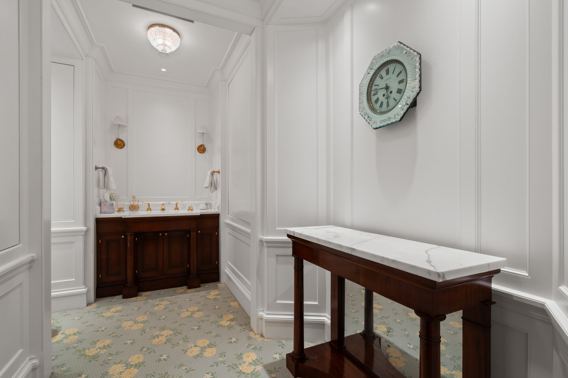 The Carlton House 16BCD