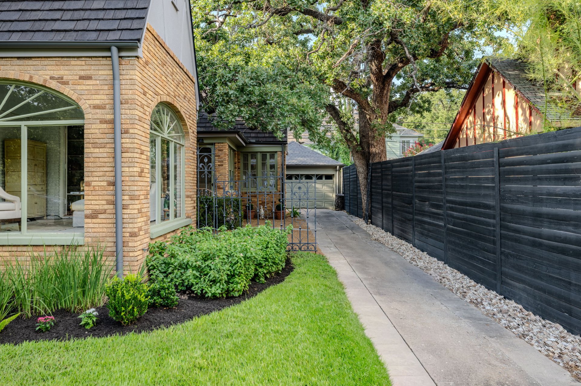 106 Laurel Lane