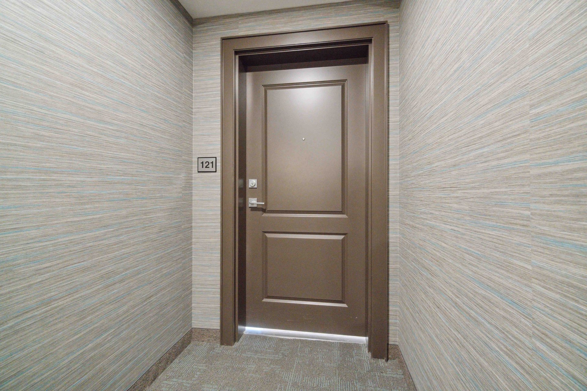 460 Dundas Street E Unit: 121