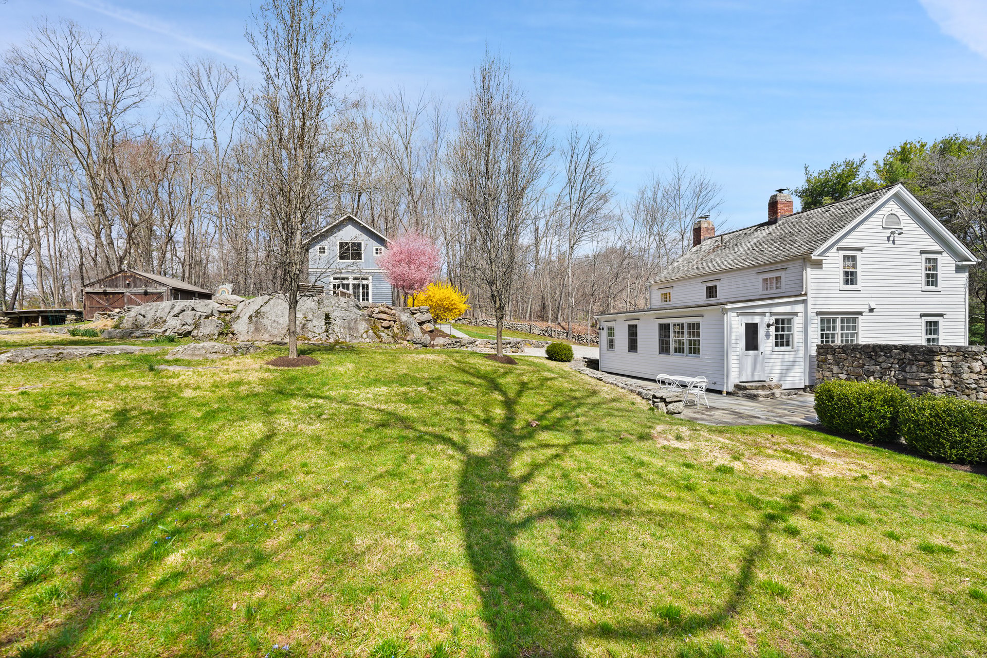 320 Long Ridge Road