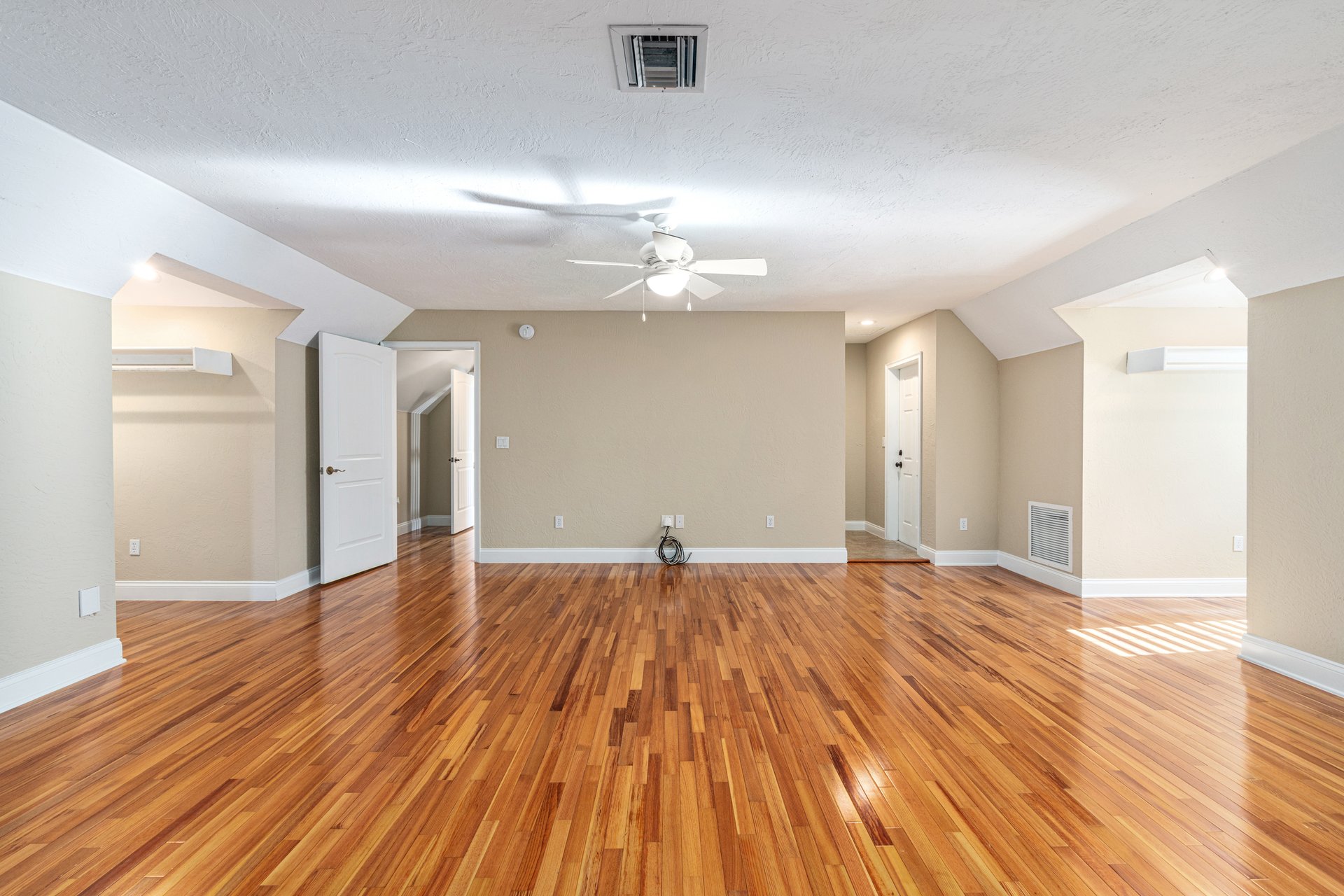 997 NW 63rd Ct