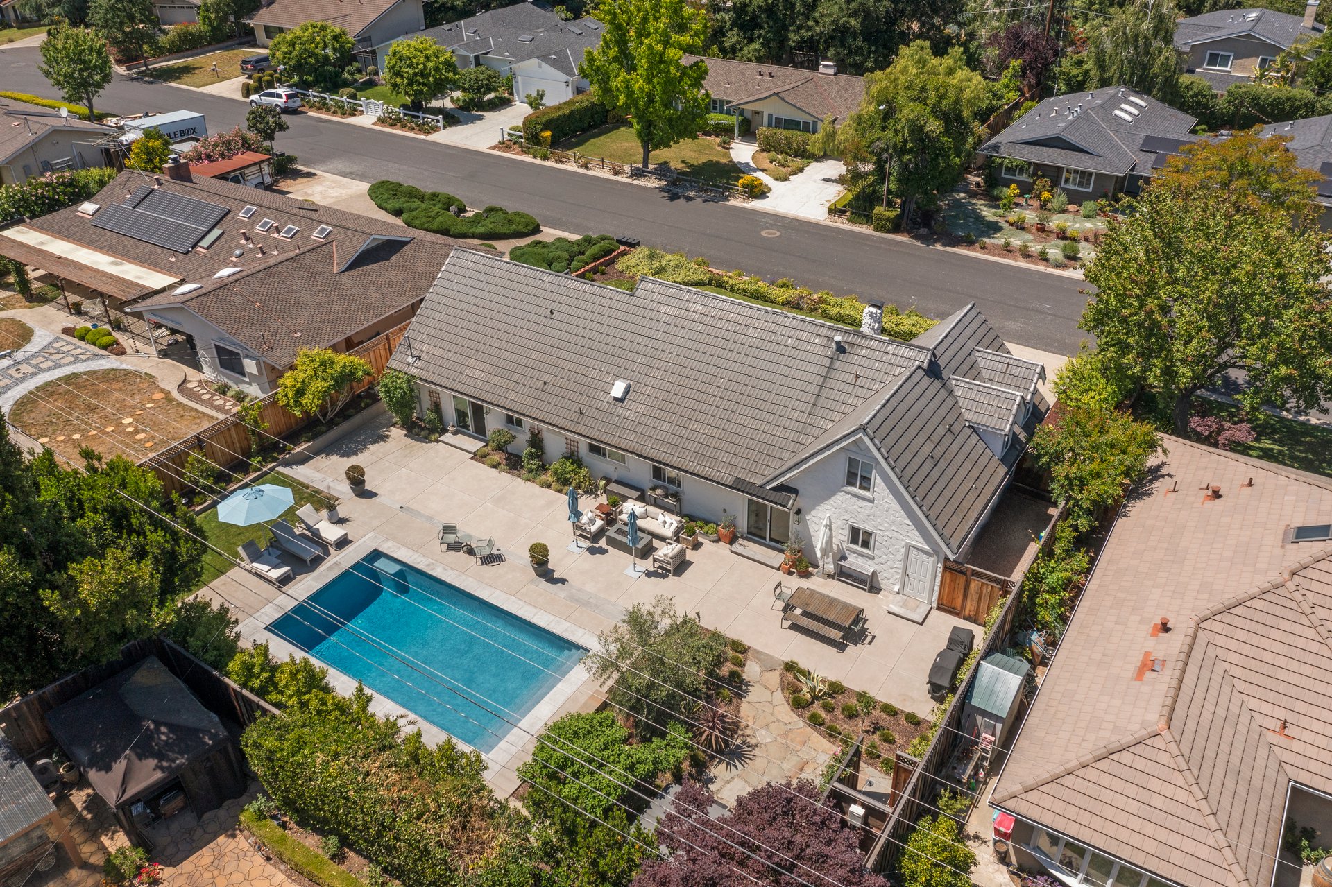 186 Lu Ray Drive