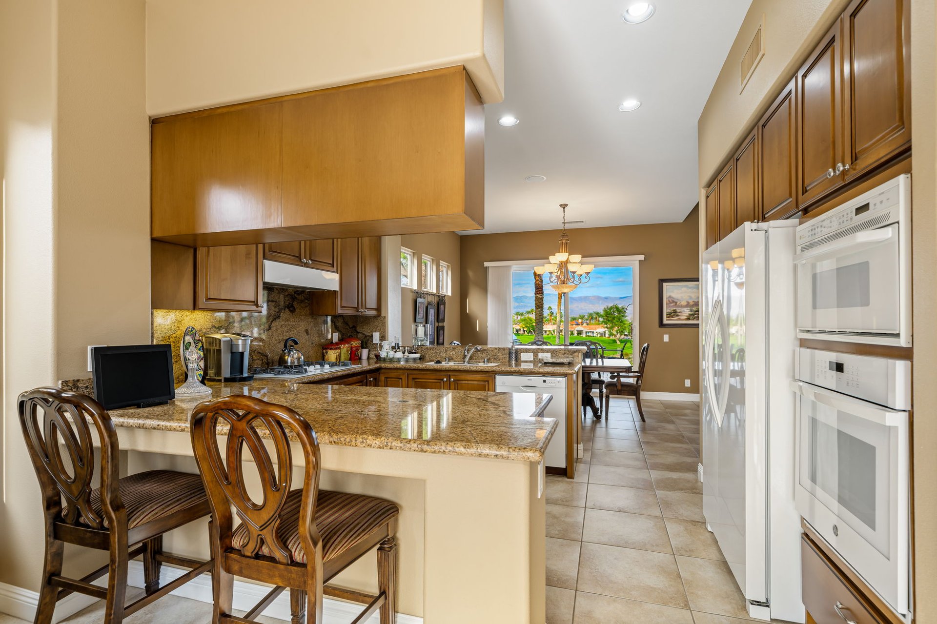  620 Hawk Hill Trl