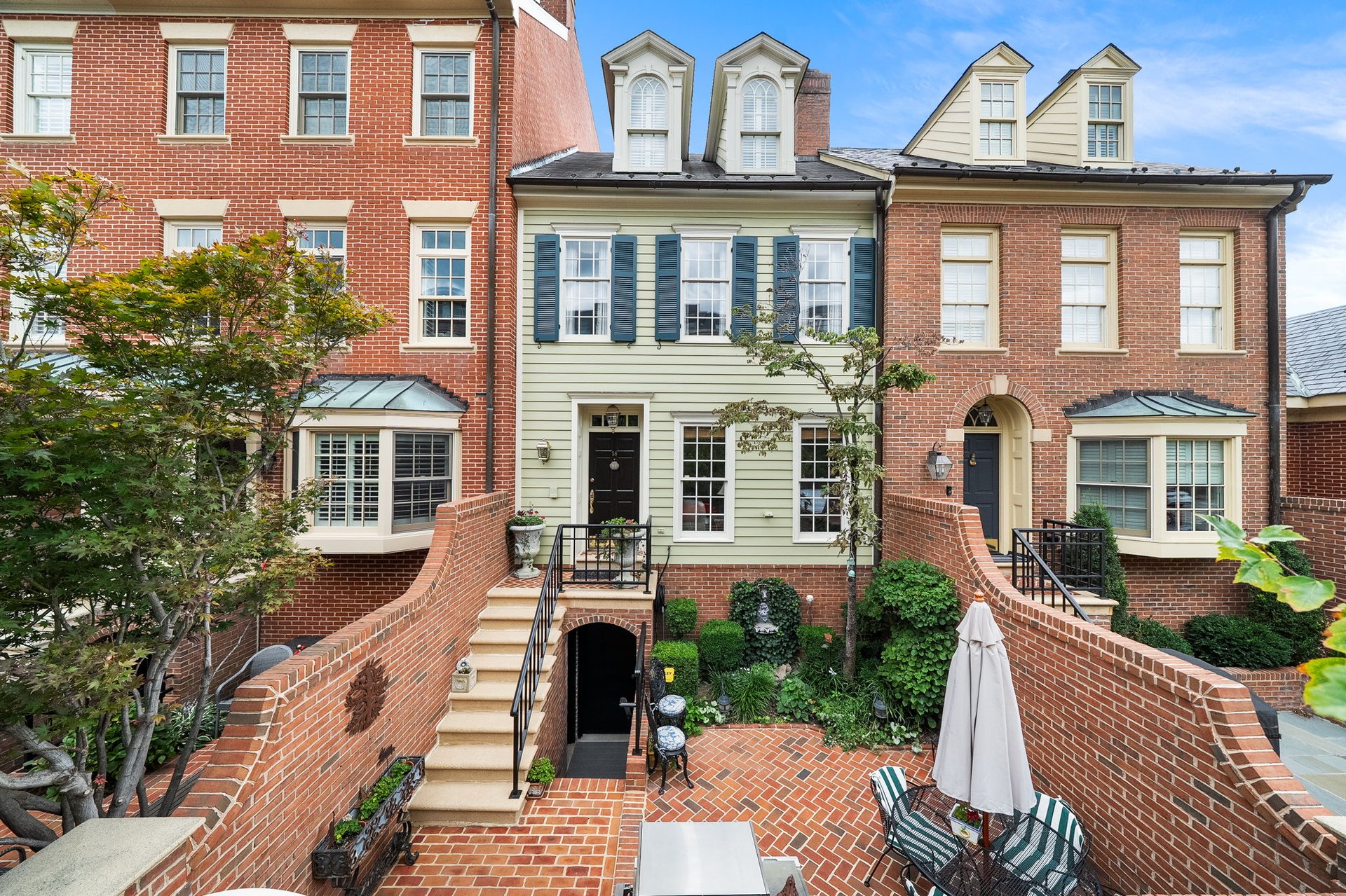 58 Wolfe St.