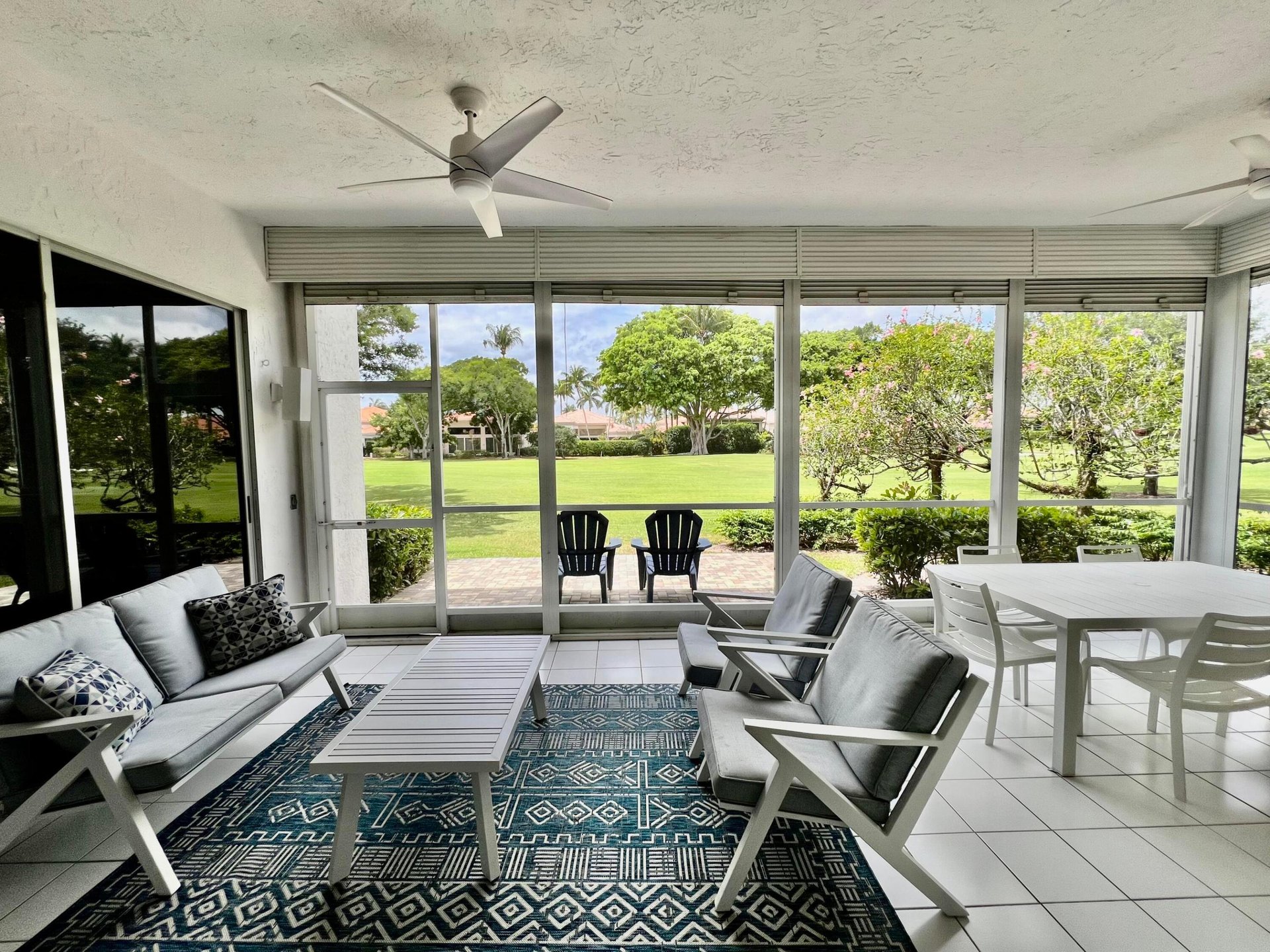2431 NW 59th St 404