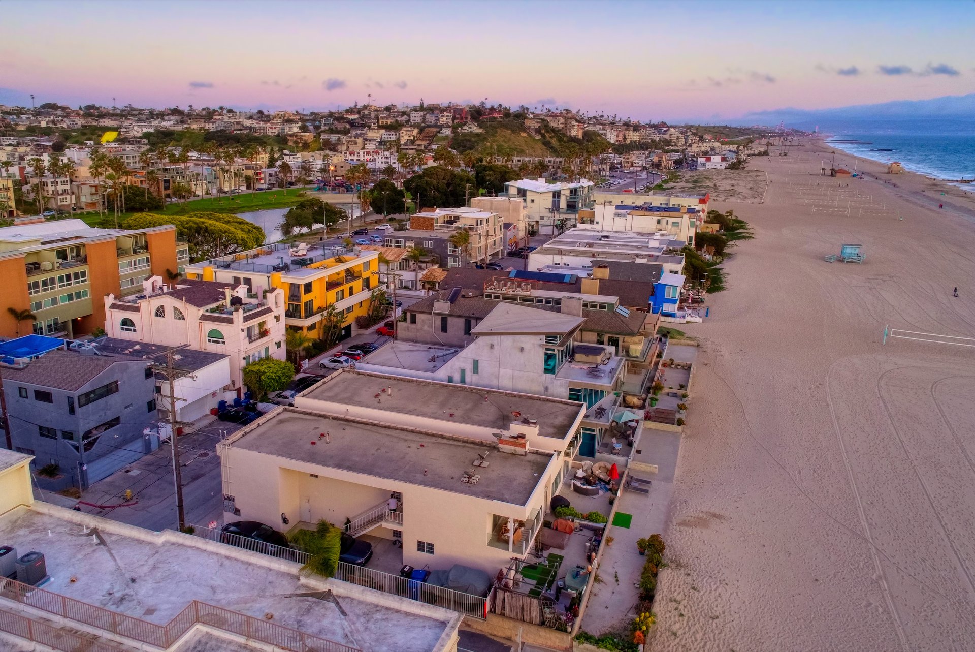 6401-6405 Ocean Front Walk