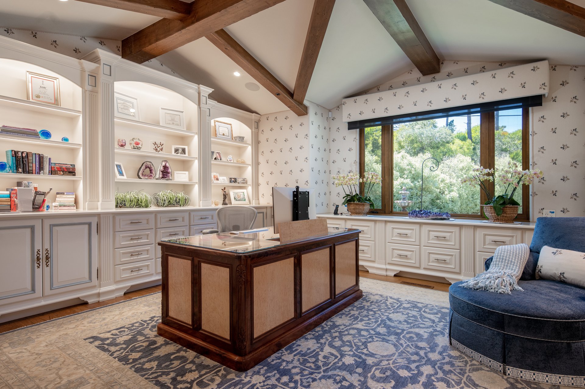 Hummingbird House - Premier Pebble Beach Estate