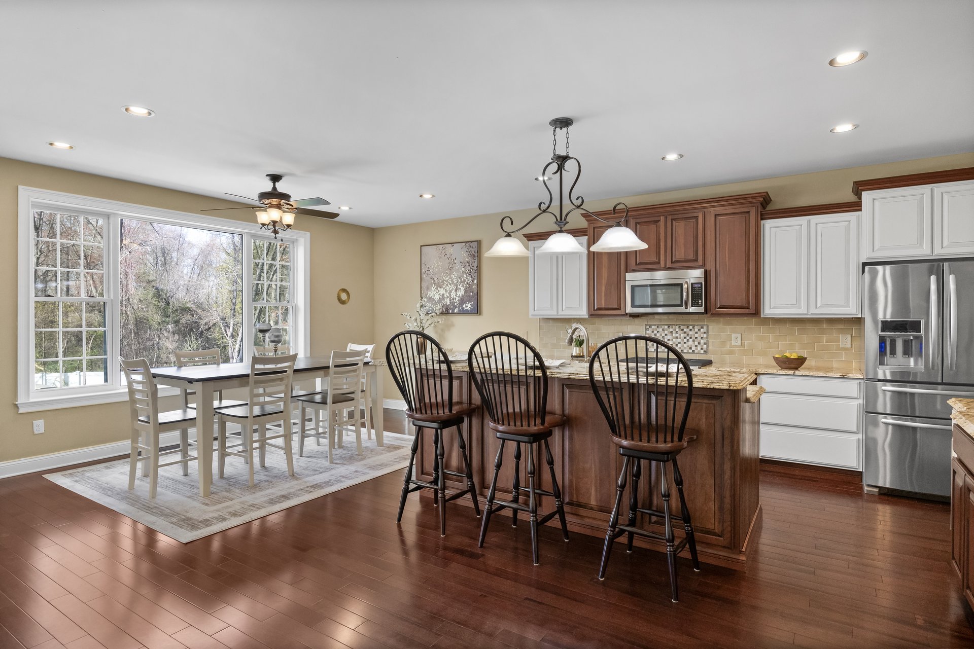 230 Heritage Rd