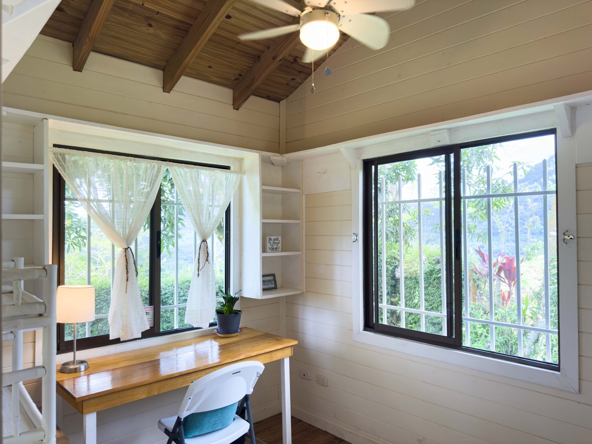 Tinamastes Eco Orchard | Creekside 2BR Home + Studio Casita