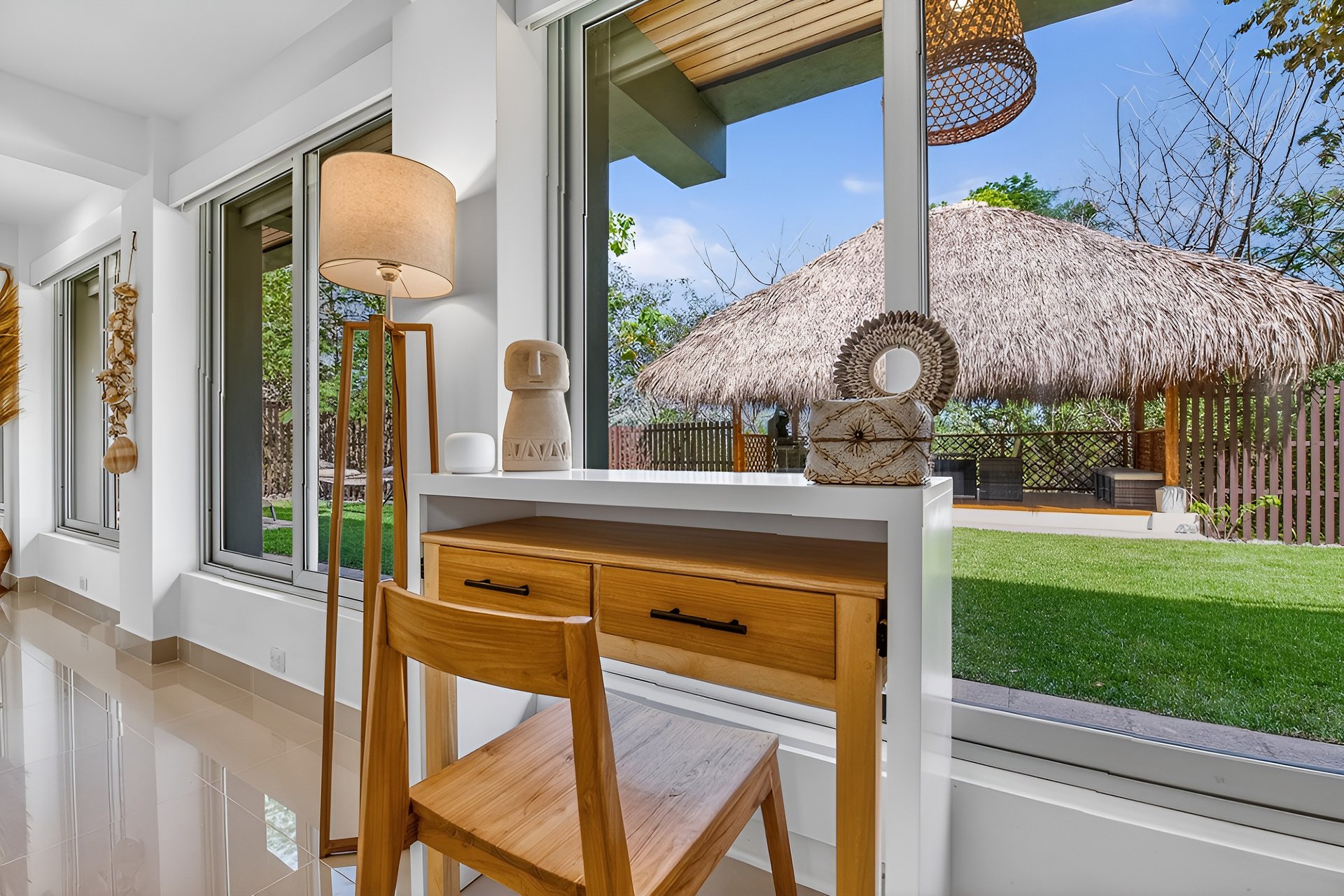 Casa Pochote | Artisan Luxury Villa in Tamarindo | Pool, Jacuzzi & Langosta Beach Club Membership Included
