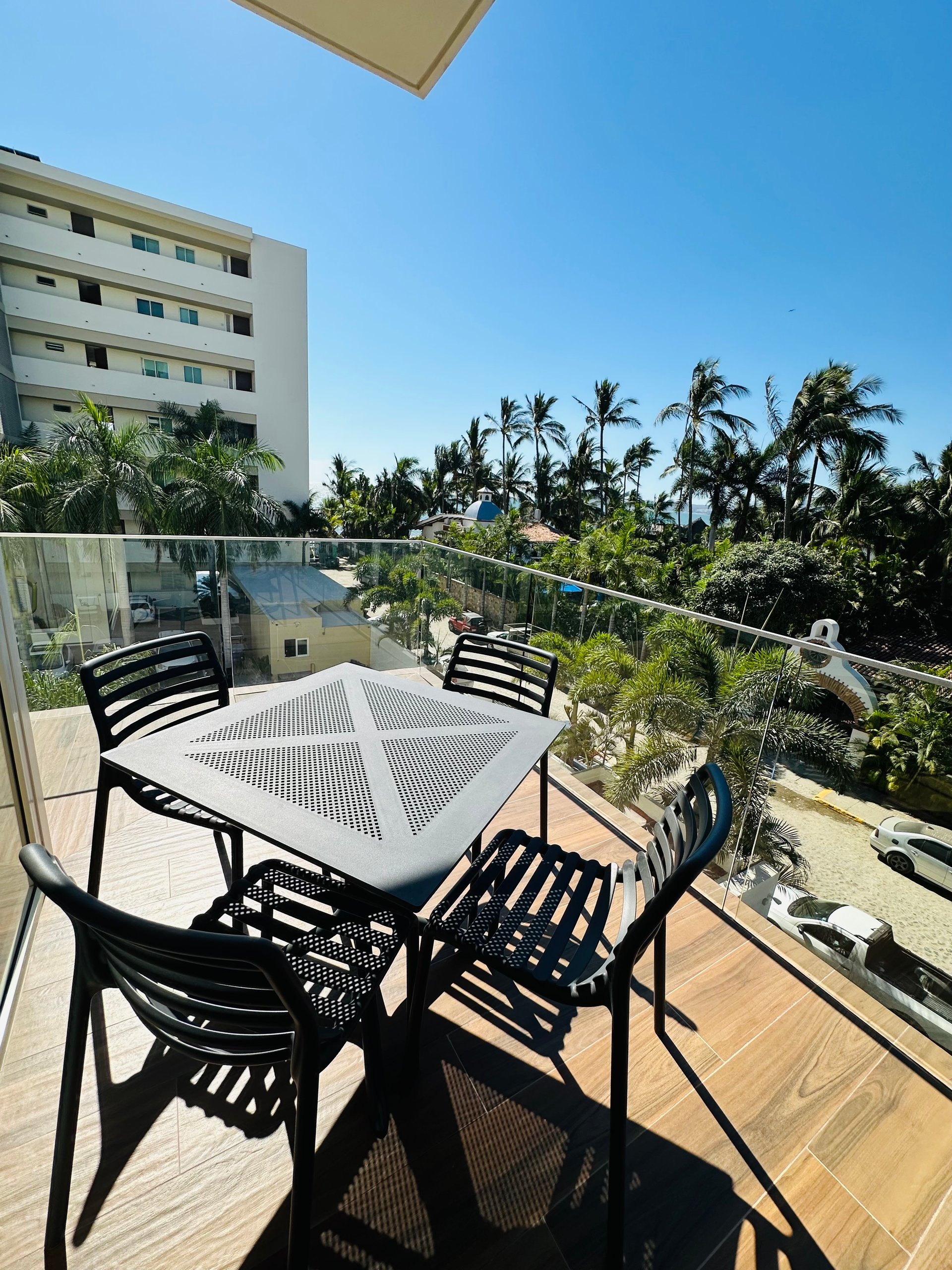 🌊 FOR RENT - Pavilion - 2 Bed Ocean Views - Check-In to the Extraoardinary!