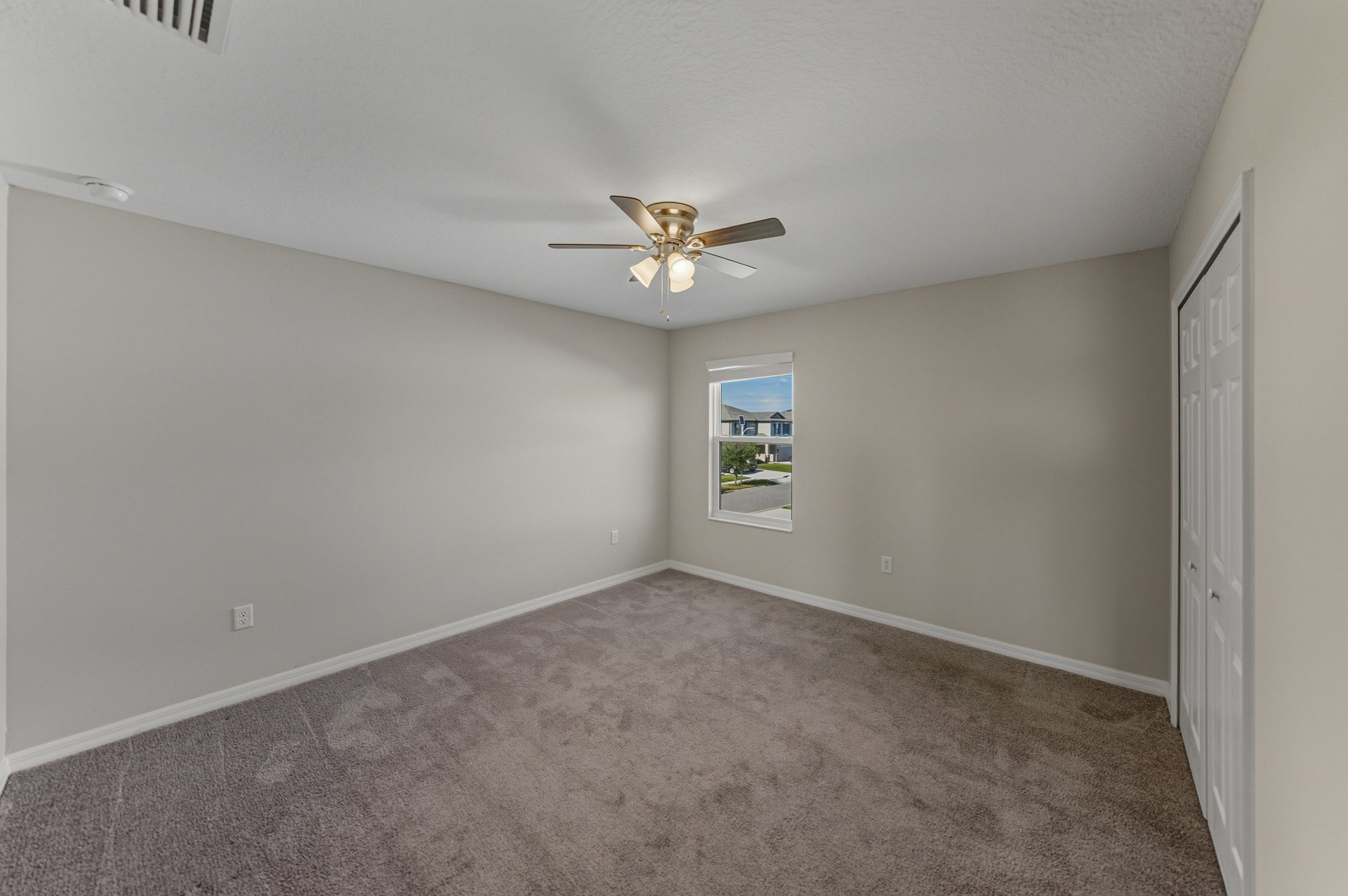 7628 SURF REED WAY