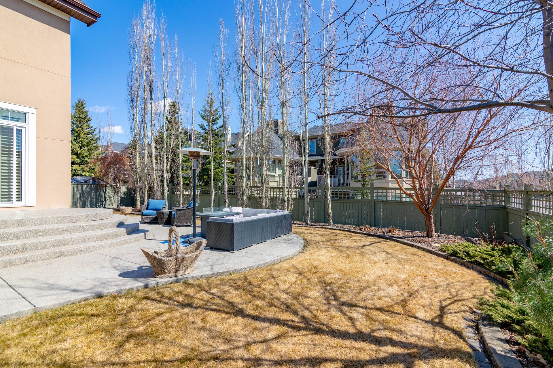 123 Wentworth Court SW